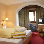 Gaestehaus Schusser An Der Therme, Fruehstueck, Doppelzimmer Und Nocleg ze śniadaniem 4*