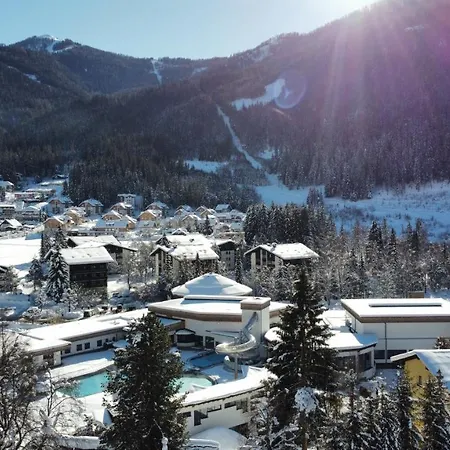 Gaestehaus Schusser An Der Therme, Fruehstueck, Doppelzimmer Und Ferienwohnung