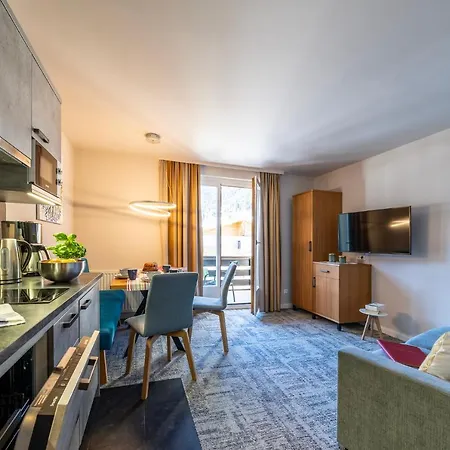 Oda ve Kahvaltı Gaestehaus Schusser An Der Therme 4*