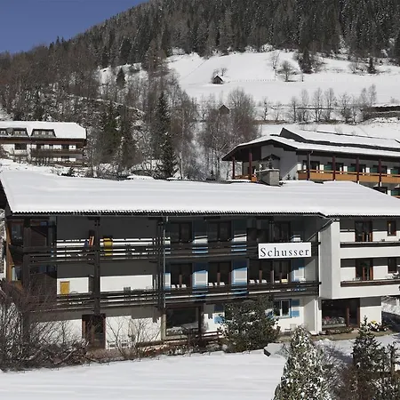 Gaestehaus Schusser An Der Therme 4*