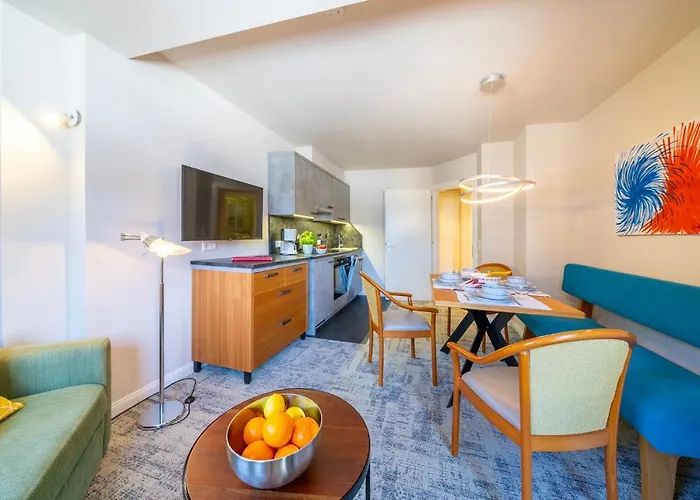 Gaestehaus Schusser An Der Therme, Fruehstueck, Doppelzimmer Und Ferienwohnung 4* Bad Kleinkirchheim