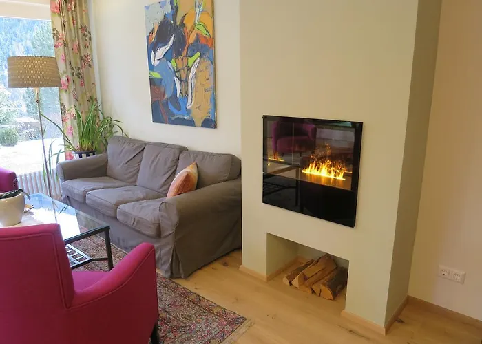 Gaestehaus Schusser An Der Therme, Fruehstueck, Doppelzimmer Und Ferienwohnung