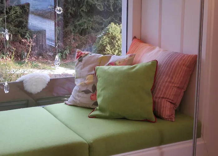 Bed & Breakfast Gaestehaus Schusser An Der Therme, Fruehstueck, Doppelzimmer Und Ferienwohnung Bad Kleinkirchheim